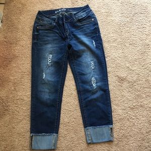 Wallflower ankle length jeans